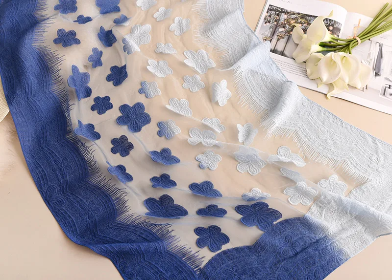 11574562418_2070773686