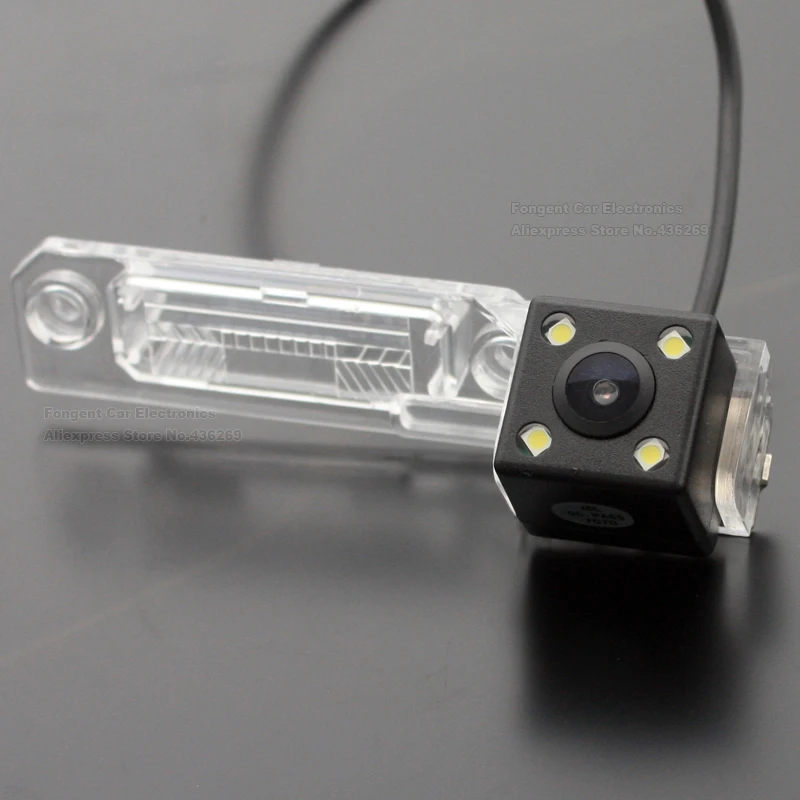 Car-Reverse-Camera-for-VW-Passat-B5-1996-2005-Touran-2003-2004-2005-2006-2007-2008-2009-2010 (11)