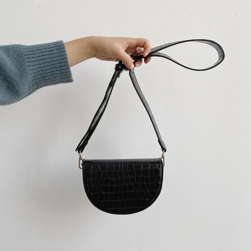 

2019 Winter New Women Saddle Bag Brand Designer Stone Pattern Ladies Shoulder Bag Crocodile Mini Crossbody Phone Bag Wide Belt