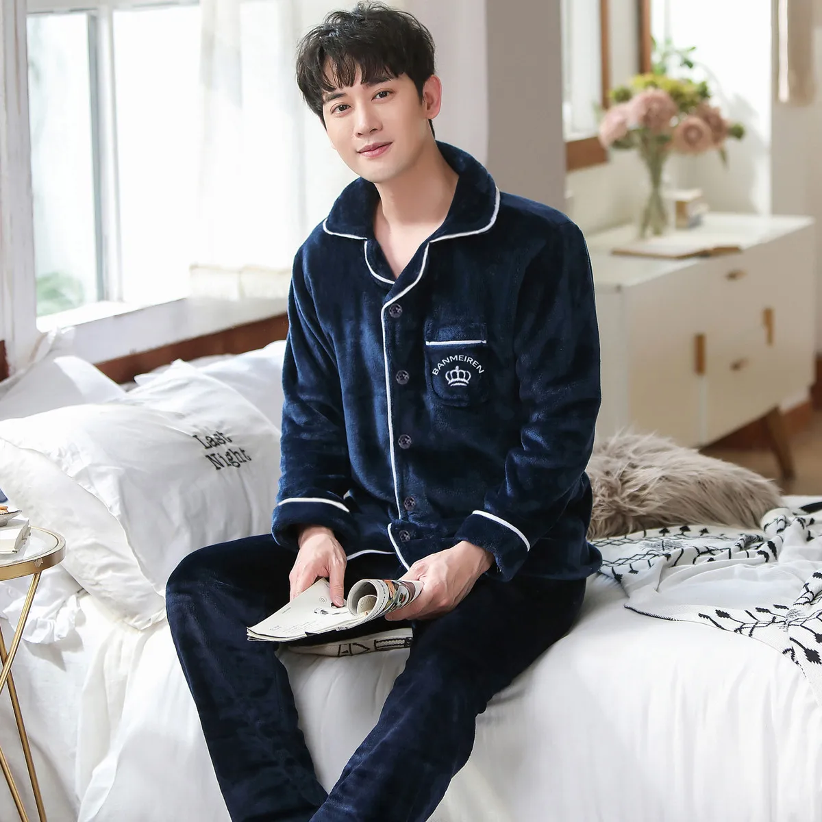 Winter Thicken Warm Soft Flannel Pajamas Men Long-sleeved Sleepwear Pijama Couple Homme Nightwear Cardigan Pyjamas mens sleep wear