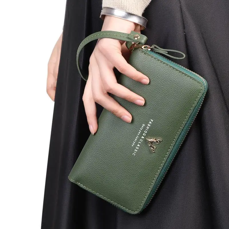 New 2019 Women's Fashion Style Wallets Large Capacity Purse Coin Pocket Female Card Holder Leather Clutch Folding Women Wallet New 2019 Women's Fashion Style Wallets Large Capacity Purse Coin Pocket Female Card Holder Leather Clutch Folding Women Wallet