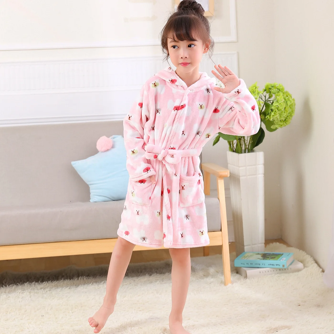 Pijama de Franela para niña Bata de baño Albornoz con Capucha Lindo patrón de Flores Espesar Ropa de Dormir 