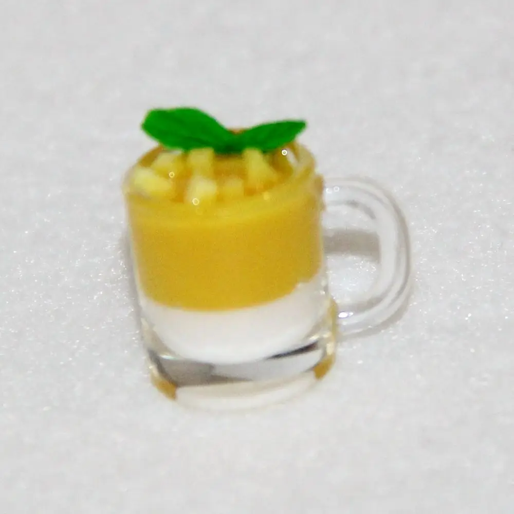 

Mini Resin Cocktail Cup Simulation Drink Glass Model Toy Doll House Decoration Scale 1/12 Model Toys For Doll House Decoration