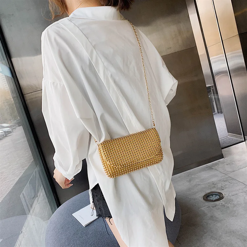 

2018 socialite banquet bag size shoulder bag with small square bag sequ studded diagonal ladies chain bag