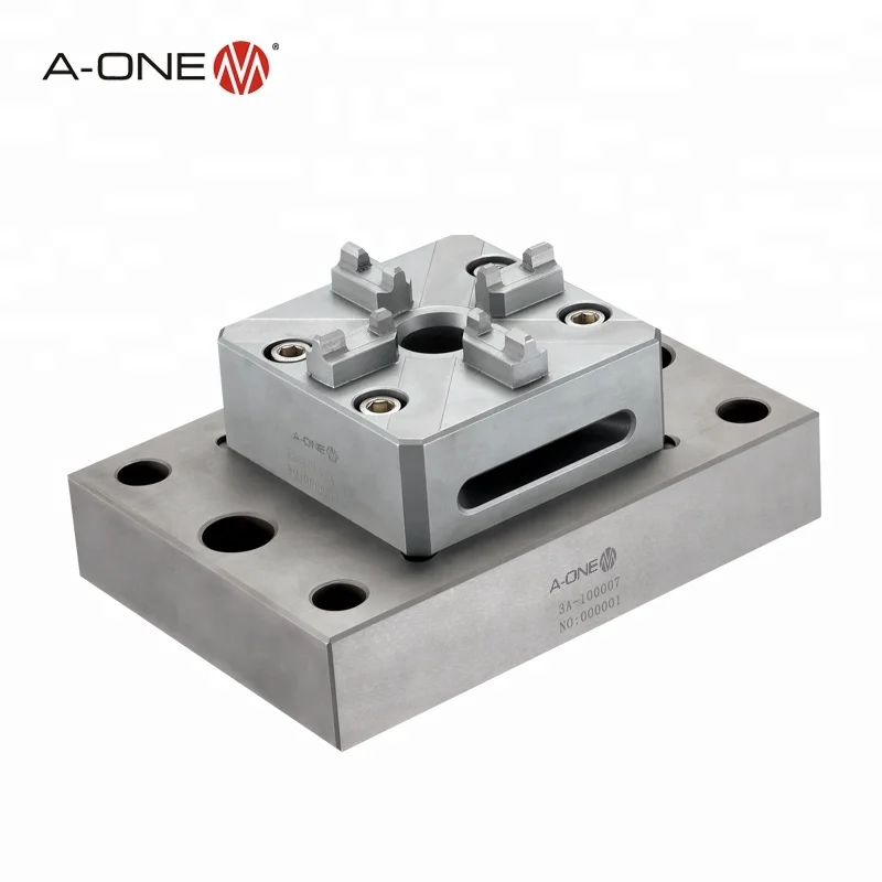 

A-ONE Manual single center chuck used in milling machines 3A--100007