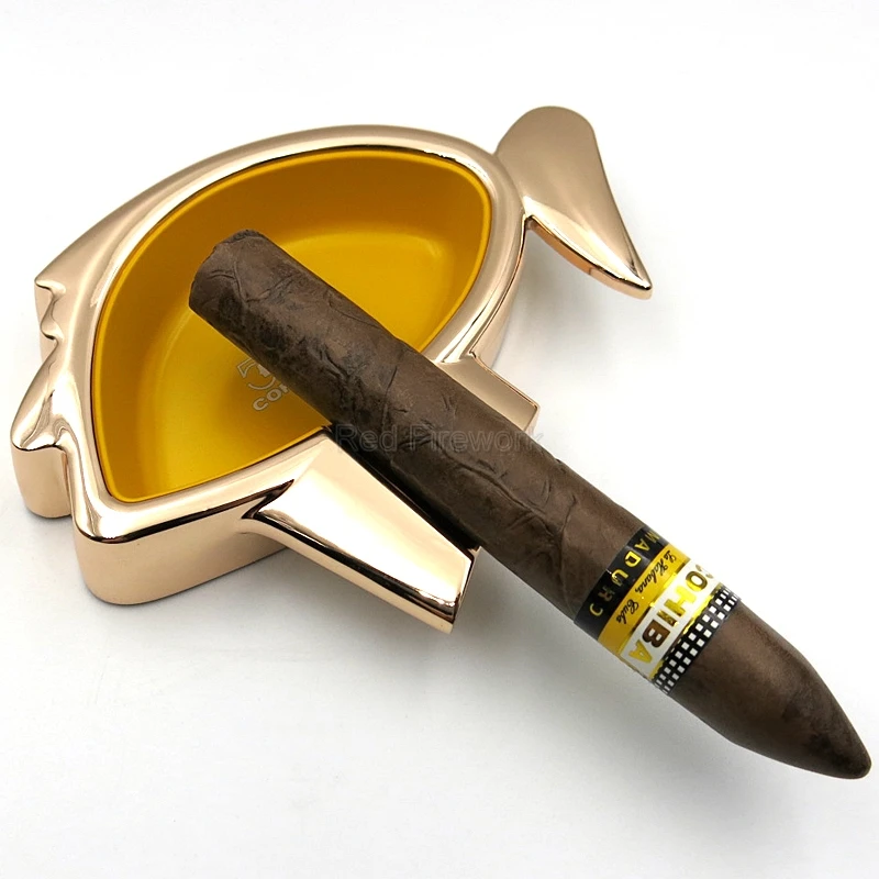 COHIBA сигарный костюм с пепельницей и сигары резак и сигары для сигарет; защита от ветра зажигалка, портативный путешествия сигарный набор высокого качества