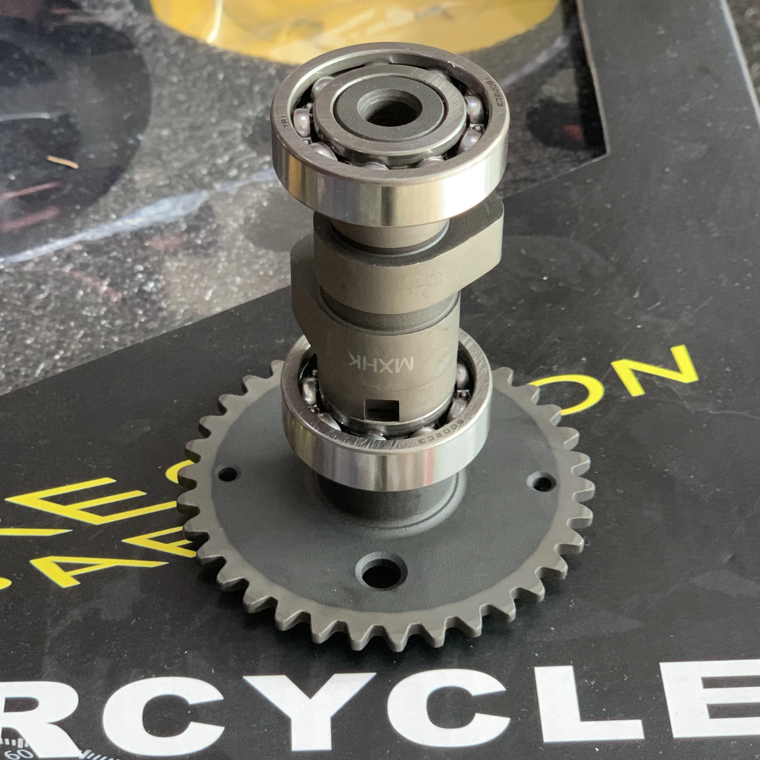 GY6 camshaft A9 с звездочкой GY6125 GY6150 LF125 LF150T LIBERTY 157QMB 157QMJ 152QMI cam детали двигателя