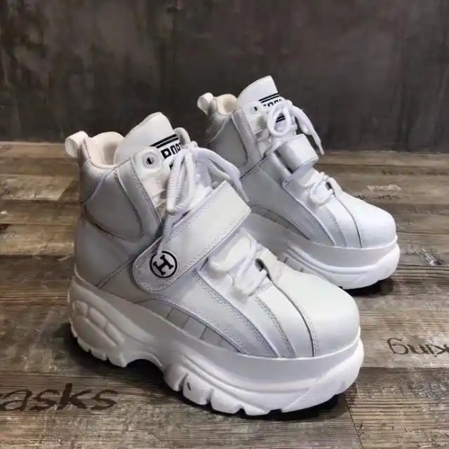 buty chunky sneakers