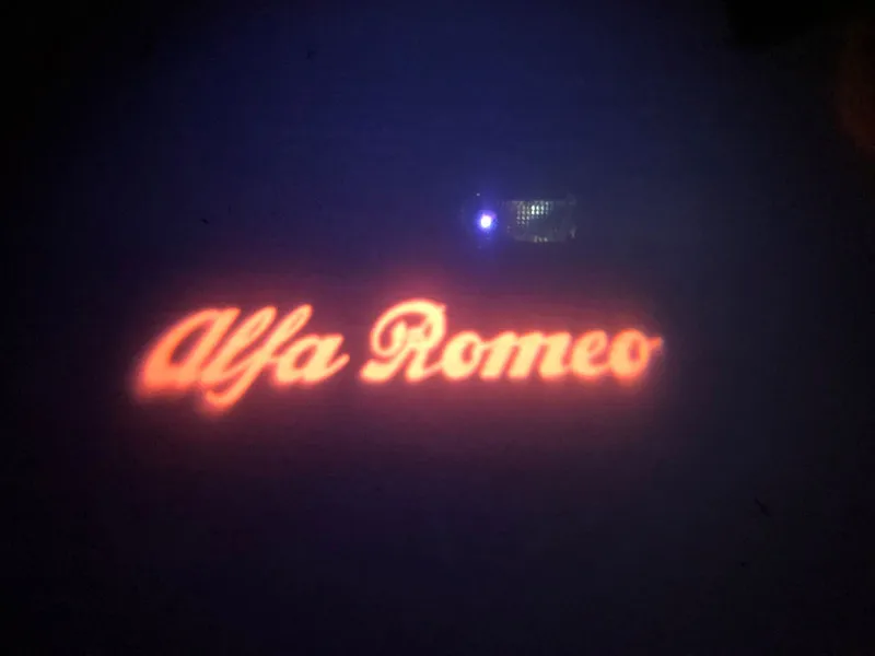 Красный 2 шт. для Alfa Romeo 159 светодиодный светильник для двери автомобиля с логотипом для Alfa Romeo 147 156 GT Giulietta Mito Stelvio Giulia Brera - Испускаемый цвет: Красный