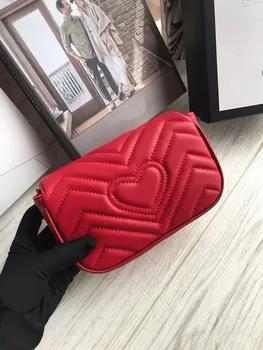 

Famous Luxury Brand Women's Bag Fashion Real Leather Sheart-shapet soho Shoulder Bags Suture High Quality Luxury Chain Hangbag