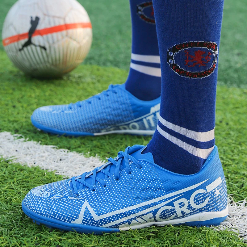 casual football shoes