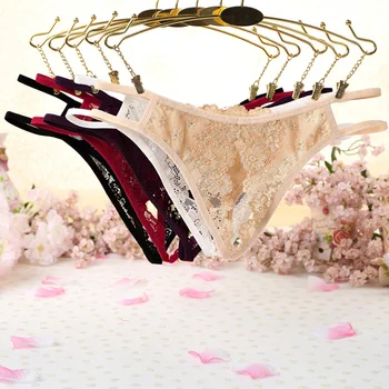

1PC Sexy Lace Panties Women Lace Thong Low-rise Vibrating Open File Strings Hot Thongs Temptation Hollow