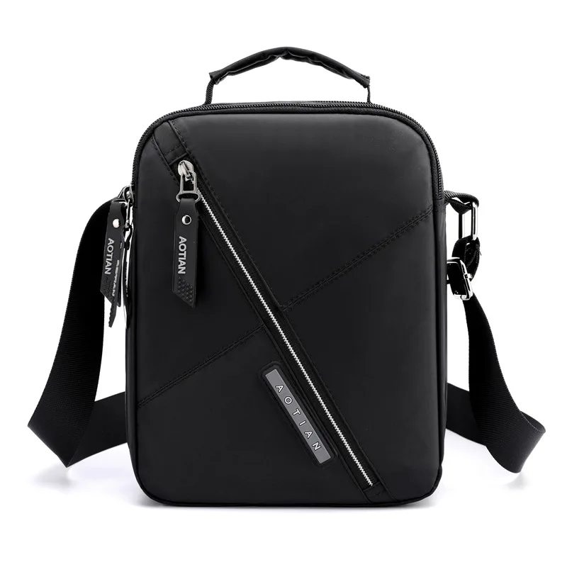 

Trend Versatile Lightweight Fashion Hand Shoulder Bag Men Casual Versatile Nylon Bag Simple Business Shoulder Bag