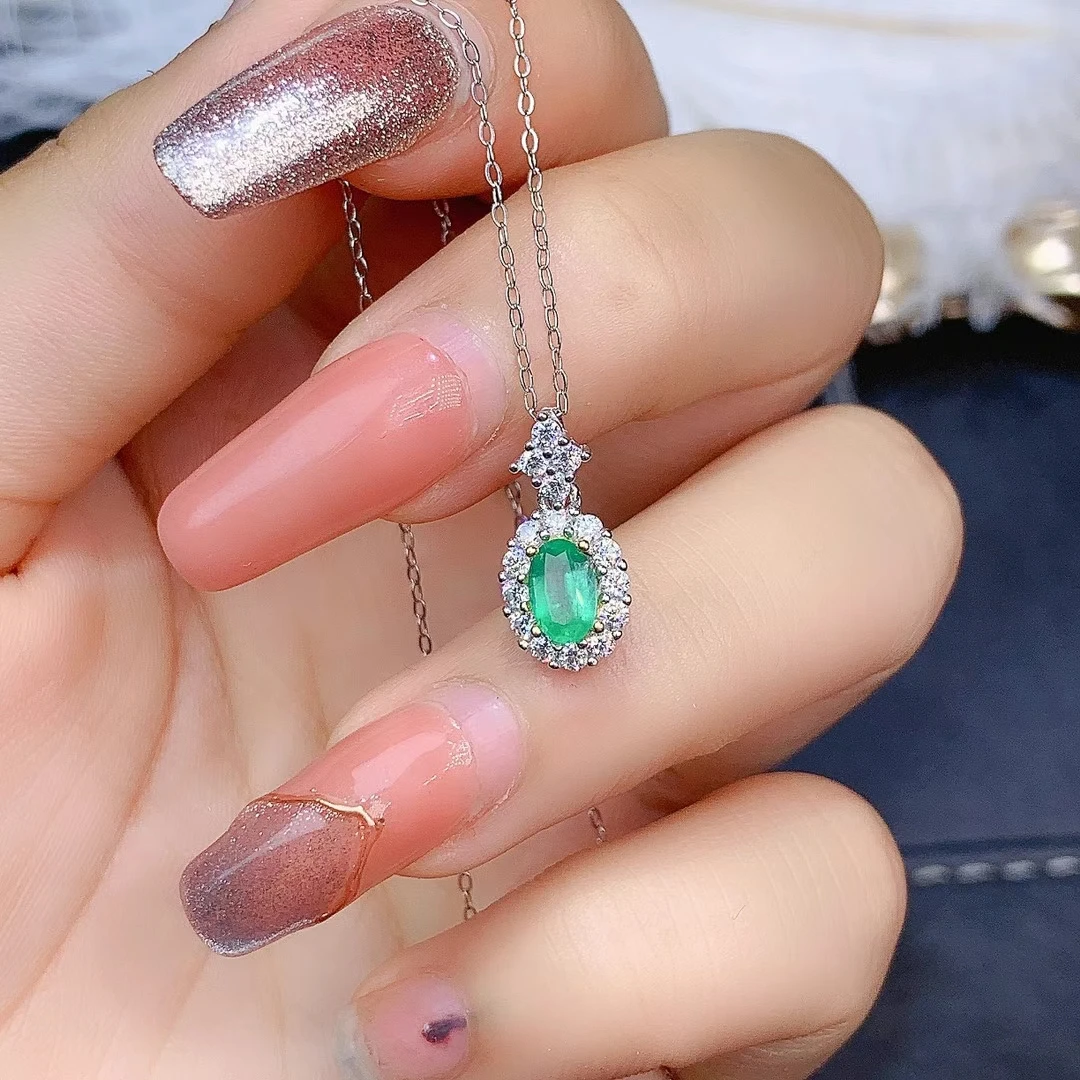 

classic grace round natural green Emerald gem pendant S925 silver Natural gemstone Pendant Necklace women party gift jewelry