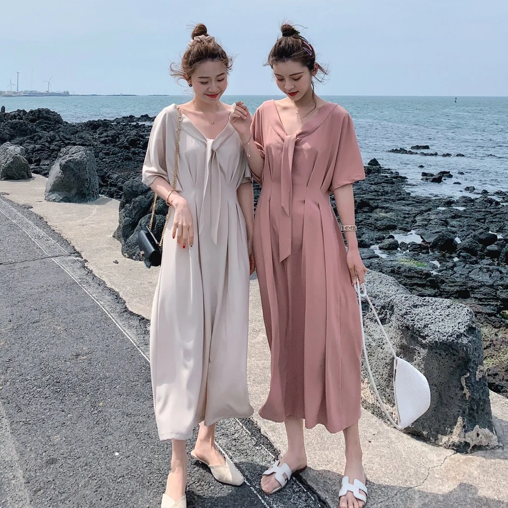 

Photo Shoot CHIC Vigorous GIRL'S Sense of Design of Straight Elegant Ol Pink V-neck Lace-up Pleated A- line One Piece Long Skirt