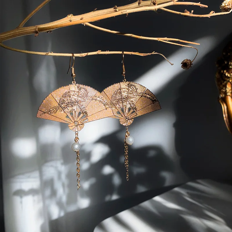 Vintage Style Folding Metal Fan Modelling Korean Long Tassels Dangle Earrings Women Drop Earrings