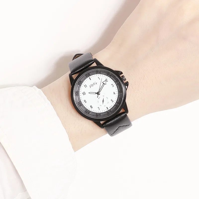 

Female Clock 2019 Top Brand Creative Pointer Design Simple Style Women Watch Retro Leather Bracelet Fashion Ladies Wristwatches