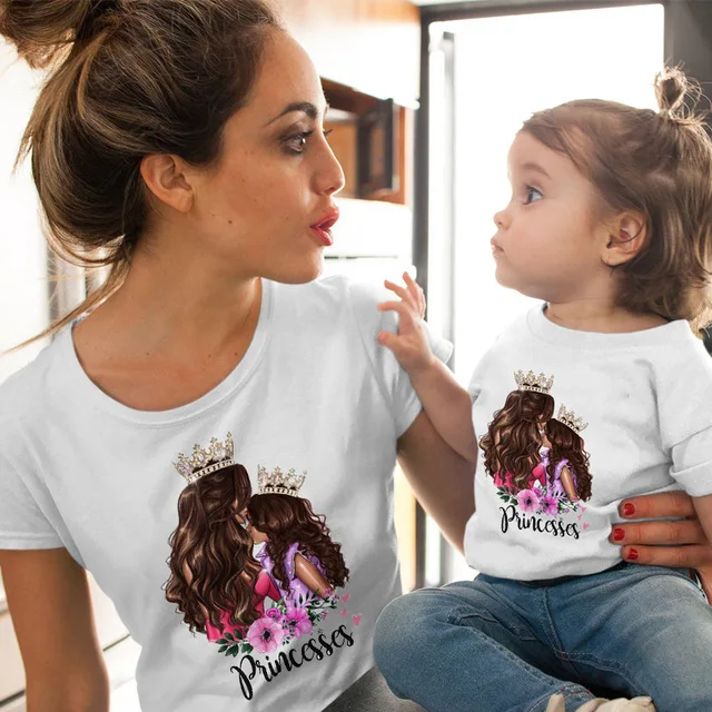 

Matching Family Outfits Super Mom and Daughter Print Boys Girls T-shirt Mother's day Present Clothes Kids&Woman Funny Tshirt