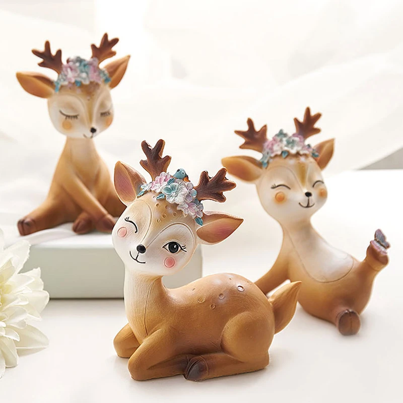

4pcs Deer Figurines Crafts Cute Fawn Doe Resin Ornament Home Decor Cake Topper Party Desktop Decoration Car Doll