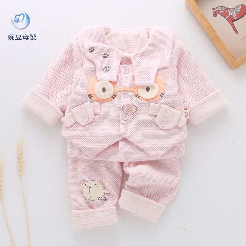 

Baby Autumn And Winter Clothes Thin Padded Waistcoat Pure Cotton Newborns Set Thin Cotton-padded Clothes Baby Coat Heating Room