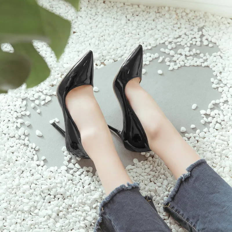 

[] Nightclub Sexy Faux Leather High Heel Shoes Candy-Colored Patent Leather Pointed-Toe Thin Heeled Women's Side Scoop Bootie Th