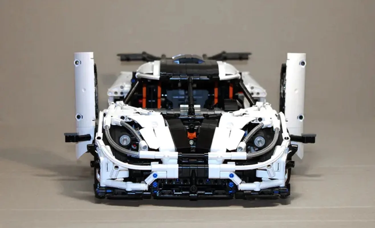 23002 Koenigsegg Technic Super Car Buidling Blocks Bricks 3063Pcs 13120 Toys