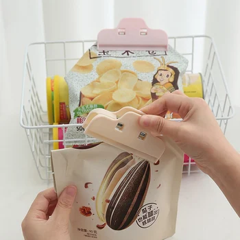 

1Pc Multifunction Bag Chip Clips, Fresh Food Clips, Photo File Clamps, Assorted Colors Air Tight Seal Grip For Kitchen Seal