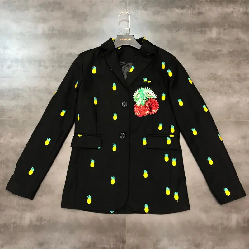 

Jacket 2019 new heavy cherry beads piece pineapple embroidered wild suit female