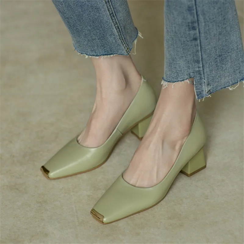 2021 primavera/estate nuove pompe da donna in vera pelle punta quadrata tacco grosso moda All-match Casual scarpe da donna verde/albicocca