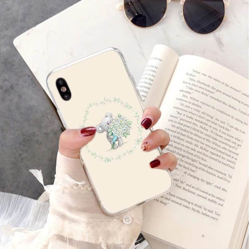 Animal sleeping lazy koala