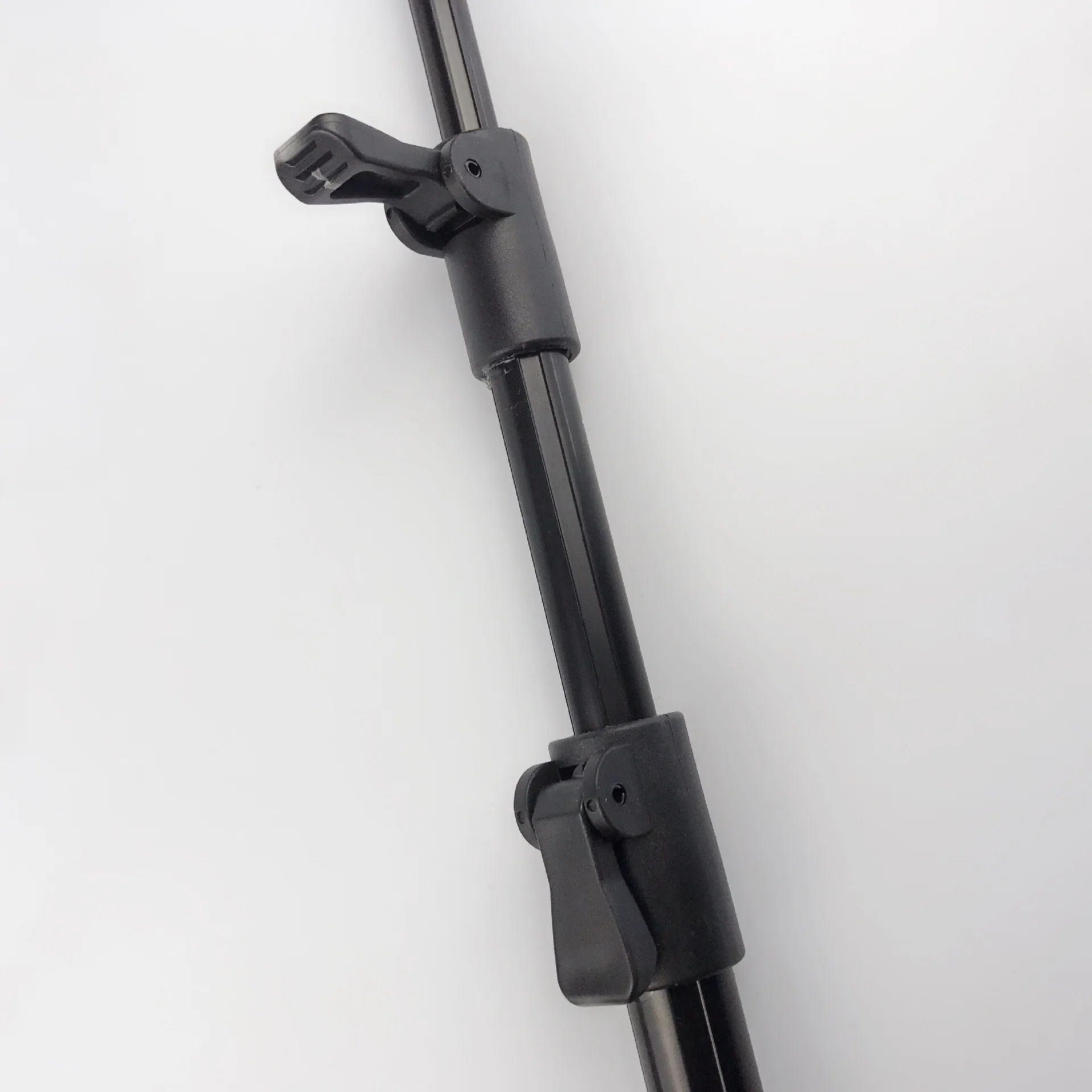 

Thick Aluminum Battery Holder Three-section Telescopic Fishing Rod Fishing Box Pole Rod Rack Fishing Rod Floor Outlet Holder