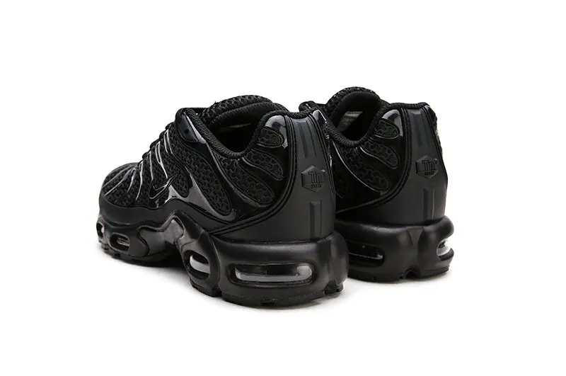 NIKE AIR MAX PLUS TN дышащая Спортивная обувь для мужчин на шнуровке на платформе из материала KPU для тенниса 40-45