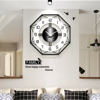 

Creative Geometric Design Wall Clock Simple Fashionable Nordic Style Wall Clock Household Mute Quartz Battery Powered