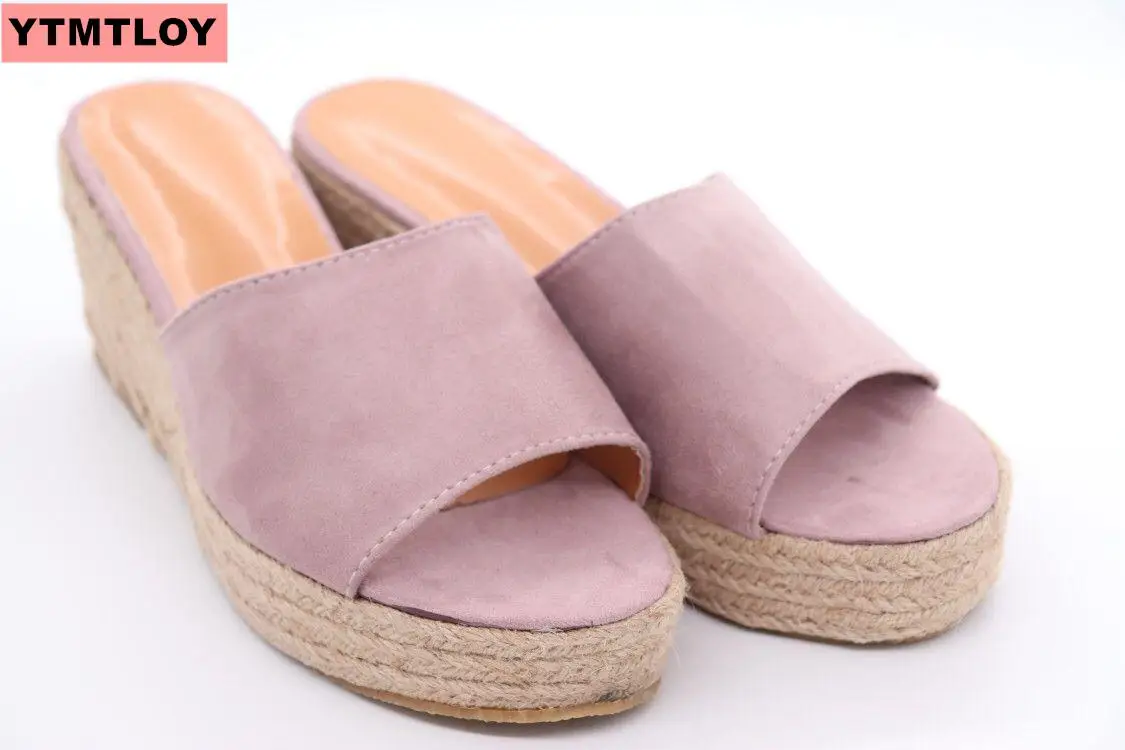 Новинка; летние шлепанцы на высоком каблуке; сандалии с наклонным каблуком; нескользящие пляжные шлепанцы; Размеры 35-43