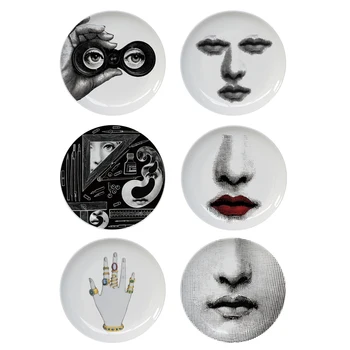 

Variety of Portraits Plates Home Decorative Ceramic Craft Round Dish Lady Face Plates for Wall Decor Creative Gift for Friend