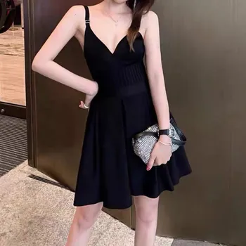 

Women Dress New Dress Sexy V-neck Solid Color Midi Dress