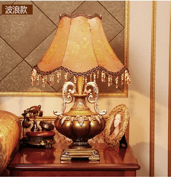 

Sale and high quality antique resin table lamp for modern fashion desk lamp