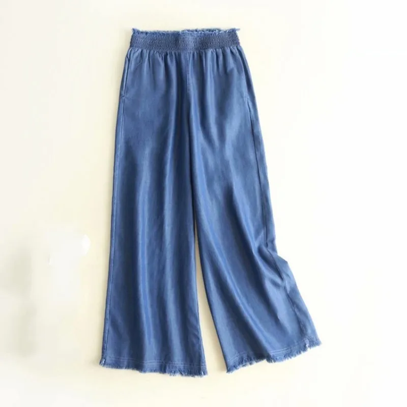 conew_8938482625_1418105210_conew1