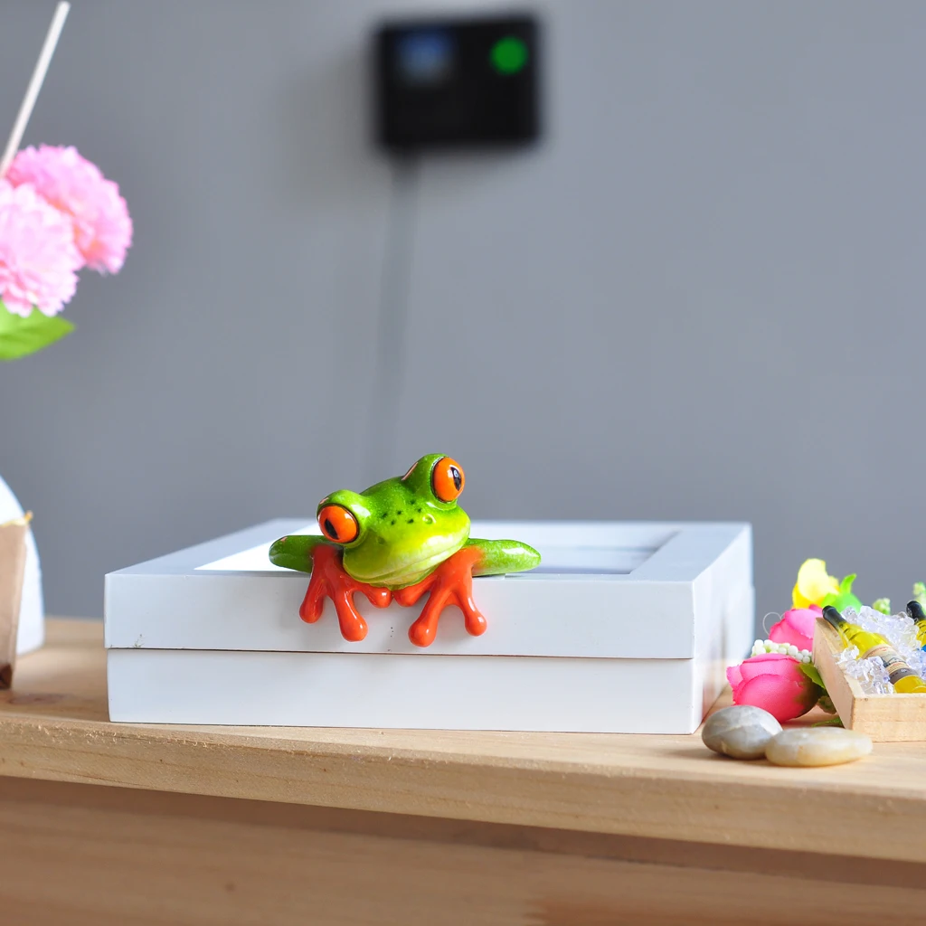 3D Resin Frogs Figurine Cute Animal Resin Miniatures Craft Home Fairy Garden Ornament Decor Gifts