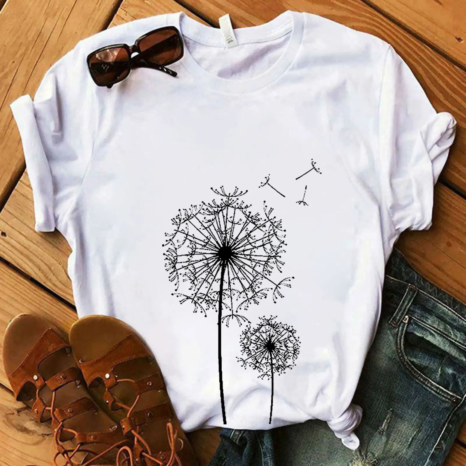 2021 Women Casual Harajuku Fashion T-shirt Feather Print Loose O-neck Short Sleeve Elastic Stretched Summer Home New Tee Shirt 1