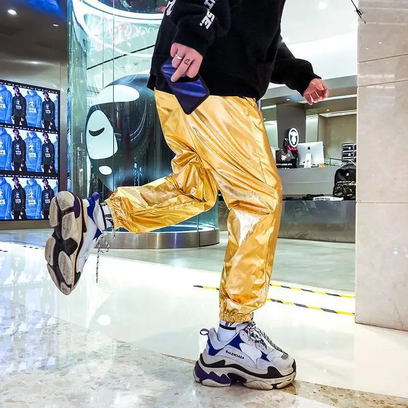 M-3XL эластичная талия сценические обтягивающие брюки мужские однотонные хип хоп Уличная мода свободная длина по щиколотку брюки мужские яркие - Цвет: Gold Stage Pants