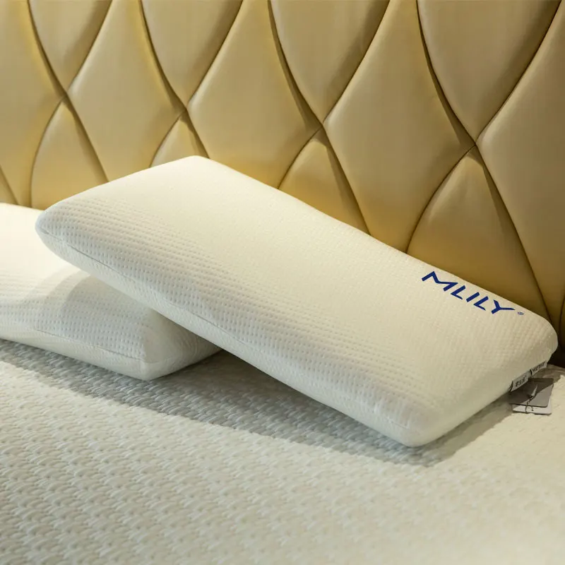 

Mlily Memory Foam Pillow Slow Rebound Manchester United Hypoallergenic Orthopedic Ergonomic Bed Pillow for Sleeping