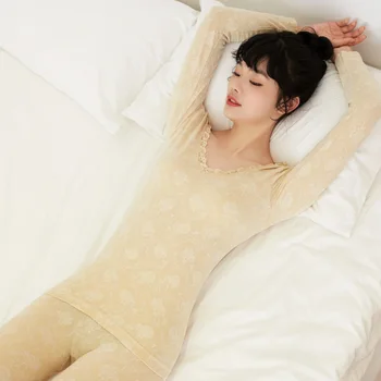 

Thin Slim Seamless Cotton Sweater Breathable Single Layer Thermal Underwear Set Female Pattern V-neck Long Sleeve Ondergoed 2020
