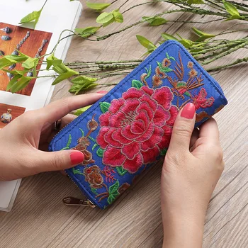 

Fashion Ethnic Style Embroidery Wallet Ladies Single Pull Handbag Embroidery Rose Card Holder Wallet