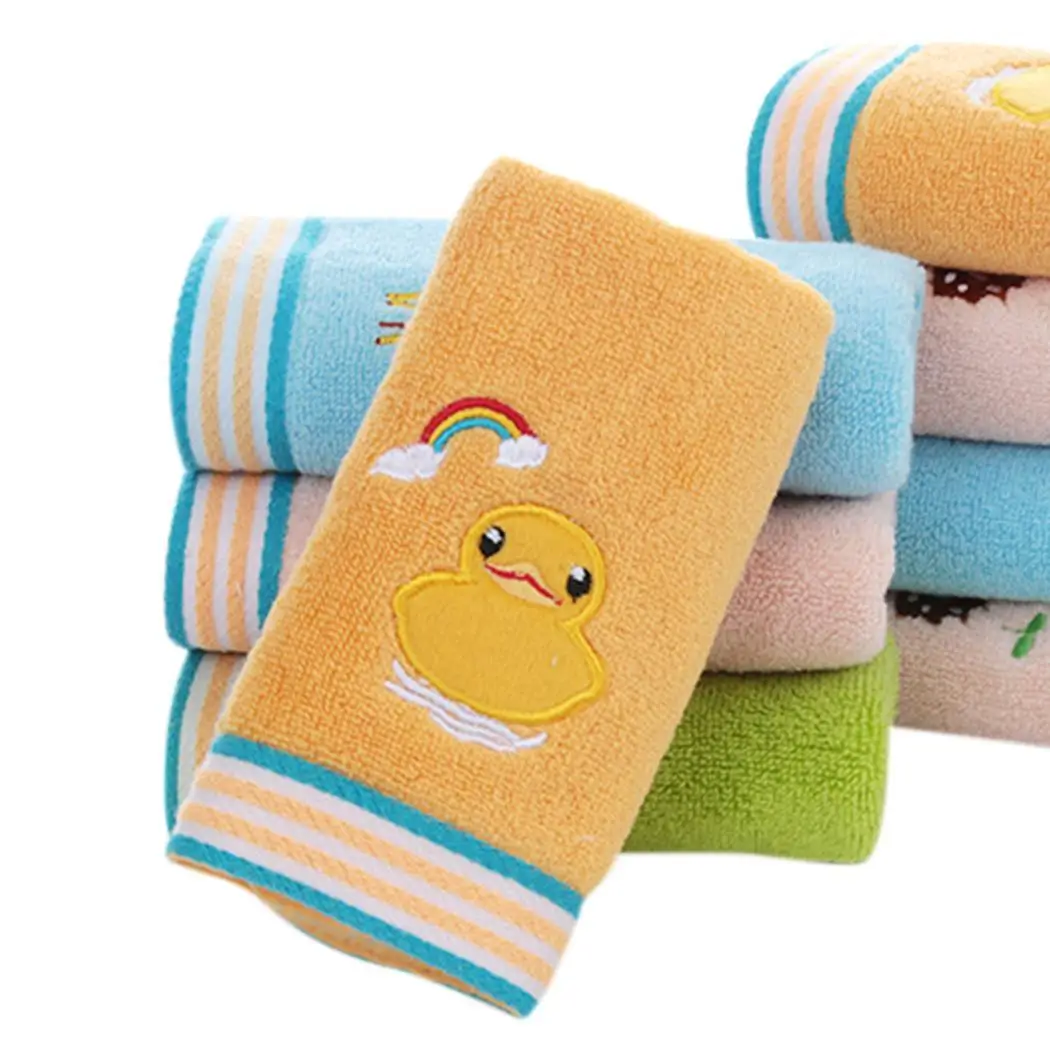 Хлопковое детское полотенце мягкое абсорбирующее с животным узором рисунок