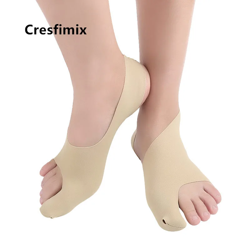 

Cresfimix unisex high quality protective sport running shoes insoles male cool light weight shoes pads semelle a5605