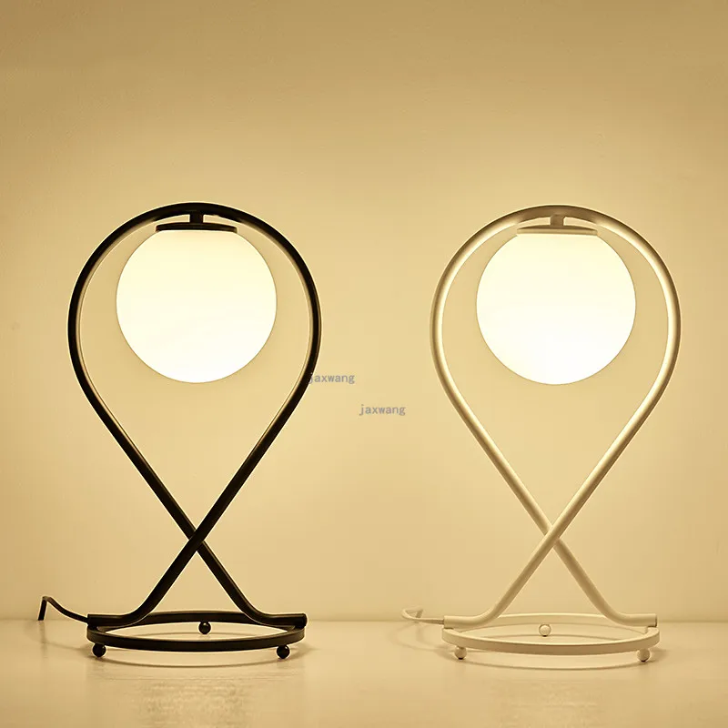 Современная Минималистичная Светодиодная лампа для дома прикроватная