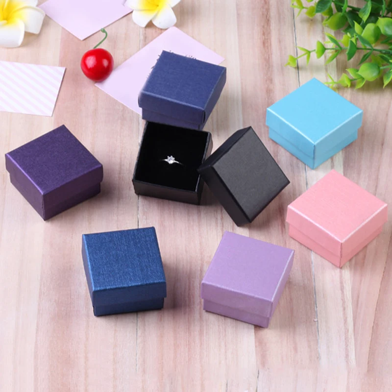 

Hot Ring Boxes Gift Wrapping Jewelry Storage Ring Box Fashion Jewelry Box Simple Easy to Carry Earrings Gift Paper box