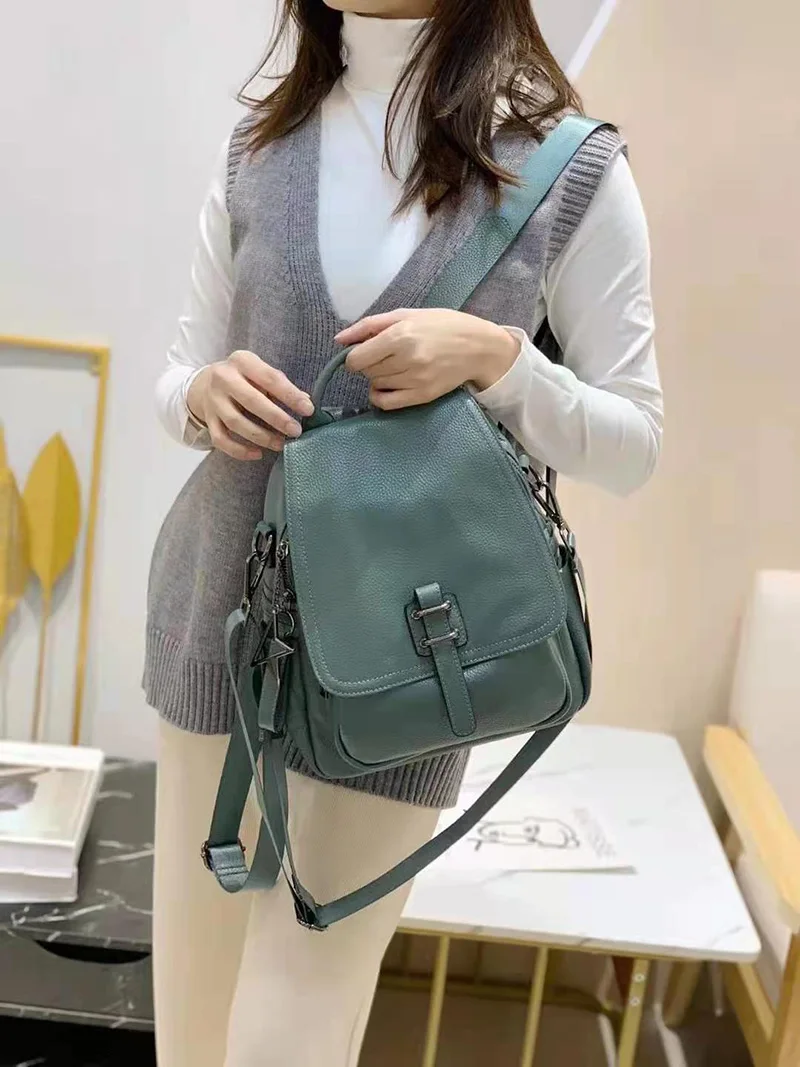 2022 NEW Excellent HOT 100% Genuine Cow Leather Women's Backpacks Lady Top Layer Cowhide Large Capacity School Book Backpack Bag stylish sling bags