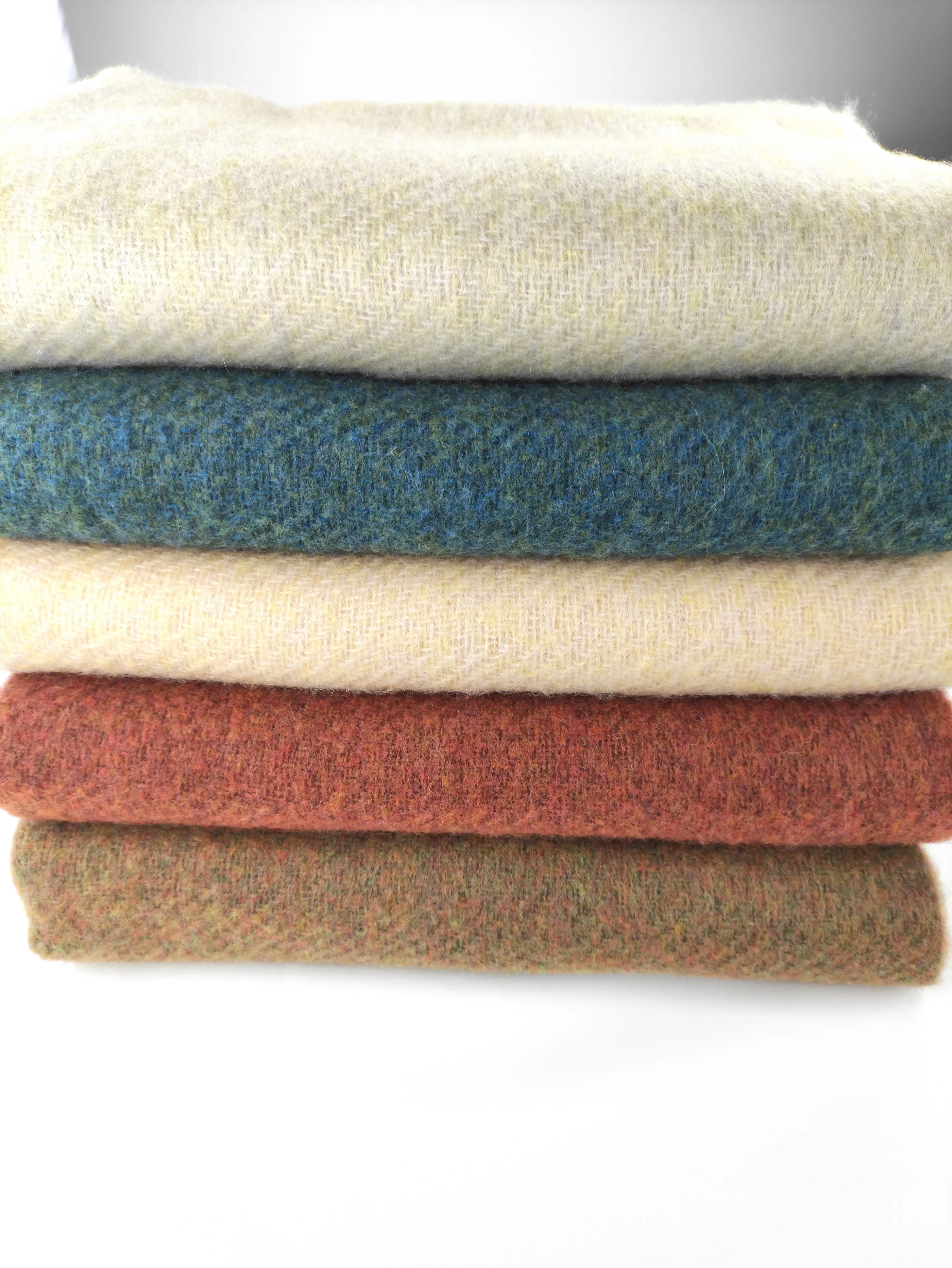 Дизайнерские женские однотонные шерстяные шарфы 2020 зимние утепленные мягкие